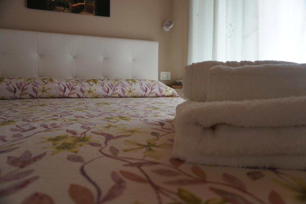 Casa Vacanze B&B Ondes Камерота Экстерьер фото